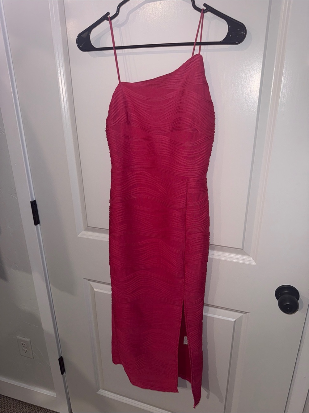 SHEIN Fuchsia Textured Spaghetti-Strap Midi Dress